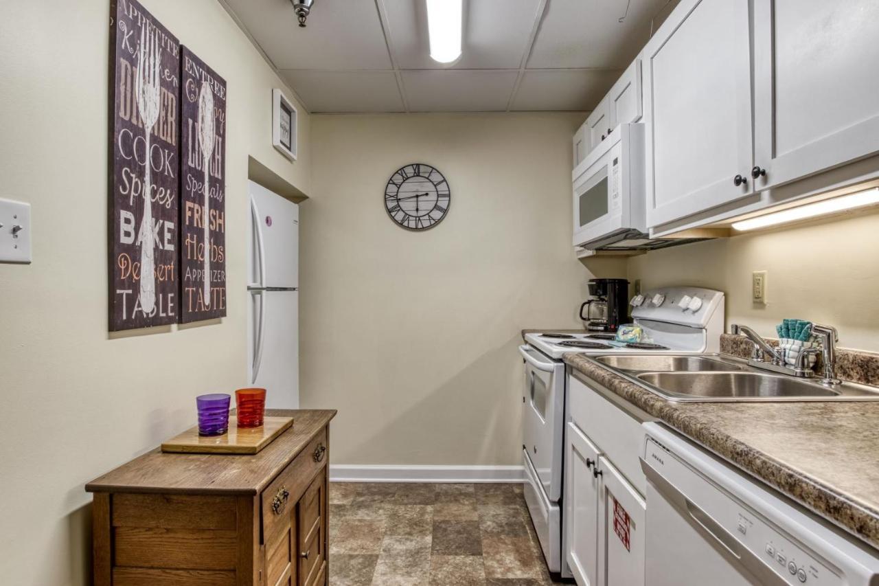 Gatlinburg Towers Condo Unit 501 - Great Location! Close To Town! Condo Екстер'єр фото