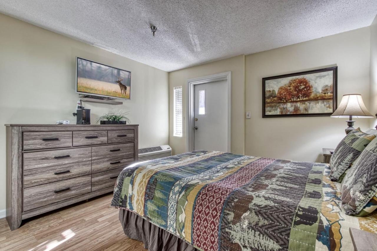 Gatlinburg Towers Condo Unit 501 - Great Location! Close To Town! Condo Екстер'єр фото